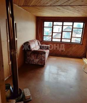 Дом 48м², 2-этажный, участок 4 сот.