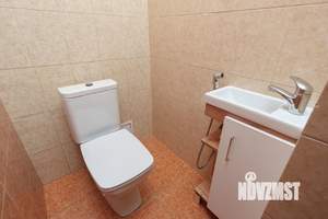 Дом 150м², 2-этажный, участок 10 сот.