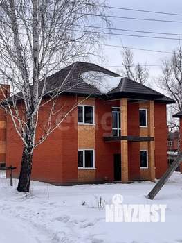 Дом 180м², 2-этажный, участок 5 сот.