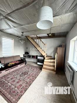 Дом 74м², 2-этажный, участок 4 сот.