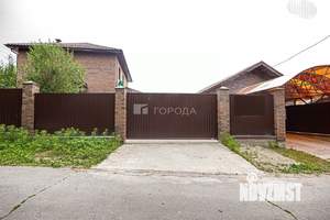 Дом 251м², 3-этажный, участок 6 сот.