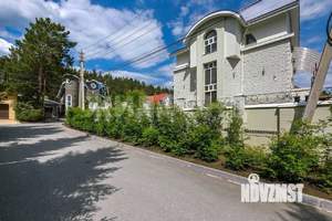 Коттедж 611м², 3-этажный, участок 8 сот.