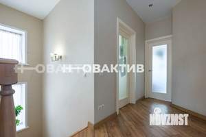 Коттедж 178м², 3-этажный, участок 9 сот.