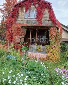 Дом 60м², 2-этажный, участок 5 сот.