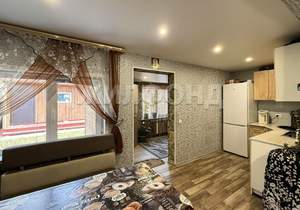 Дом 69м², 2-этажный, участок 6 сот.