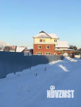 Дом 270м², 3-этажный, участок 9 сот.