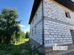 Дом 214м², 3-этажный, участок 8 сот.