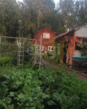 Дом 60м², 2-этажный, участок 6 сот.