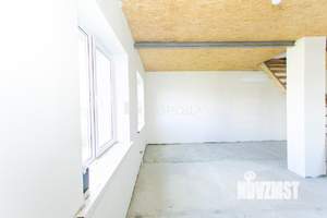 Дом 109м², 2-этажный, участок 3 сот.