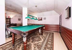 Дом 428м², 3-этажный, участок 13 сот.