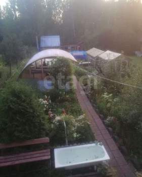 Дом 60м², 2-этажный, участок 6 сот.