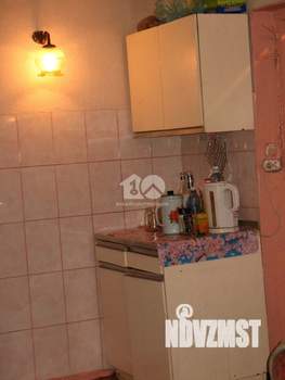 Дом 49м², 2-этажный, участок 6 сот.