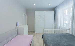 Дом 299м², 3-этажный, участок 12 сот.