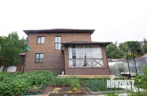 Дом 251м², 3-этажный, участок 6 сот.