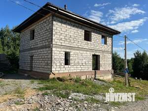 Дом 214м², 3-этажный, участок 8 сот.