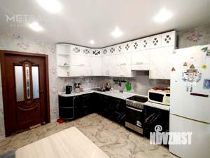 Дом 109м², 2-этажный, участок 6 сот.