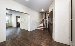 Дом 204м², 2-этажный, участок 7 сот.