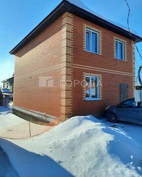 Дом 201м², 3-этажный, участок 5 сот.