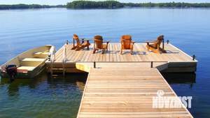 Коттедж 300м², 2-этажный, участок 6 сот.