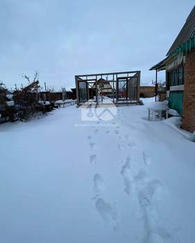 Дом 30м², 2-этажный, участок 4 сот.