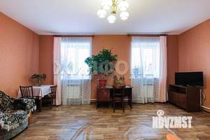 Коттедж 100м², 2-этажный, участок 3 сот.