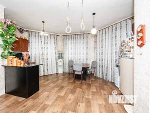 Дом 350м², 3-этажный, участок 3 сот.