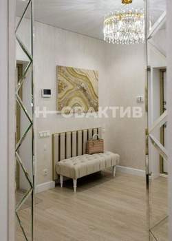 Дом 400м², 3-этажный, участок 10 сот.