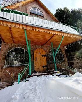 Дом 204м², 3-этажный, участок 12 сот.