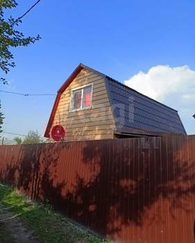 Дом 60м², 2-этажный, участок 6 сот.