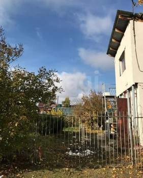 Дача 30м², 2-этажный, участок 4 сот.