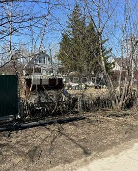 Дом 40м², 2-этажный, участок 6 сот.