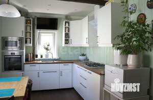 Дом 187м², 2-этажный, участок 7 сот.