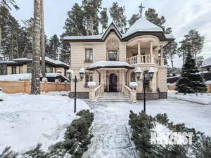 Дом 268м², 2-этажный, участок 10 сот.