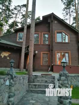 Коттедж 250м², 2-этажный, участок 10 сот.