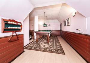 Дом 428м², 3-этажный, участок 13 сот.