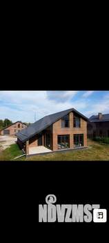 Коттедж 300м², 2-этажный, участок 6 сот.