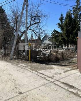 Дом 40м², 2-этажный, участок 6 сот.