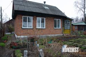 Дом 47м², 2-этажный, участок 6 сот.