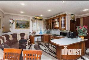 Дом 169м², 2-этажный, участок 8 сот.