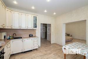 Дом 247м², 2-этажный, участок 7 сот.