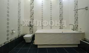 Дом 221м², 2-этажный, участок 5 сот.