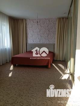 Дом 233м², 4-этажный, участок 6 сот.