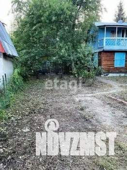 Дом 60м², 2-этажный, участок 6 сот.