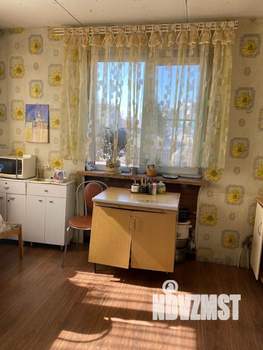 Дом 204м², 2-этажный, участок 6 сот.