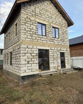 Дом 107м², 2-этажный, участок 5 сот.