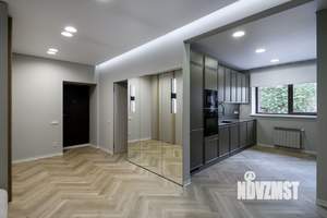 Коттедж 330м², 3-этажный, участок 13 сот.