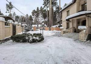 Дом 268м², 3-этажный, участок 10 сот.