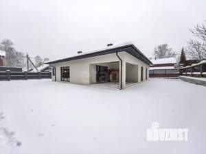 Дом 224м², 1-этажный, участок 8 сот.