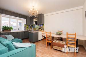 Дом 150м², 2-этажный, участок 10 сот.