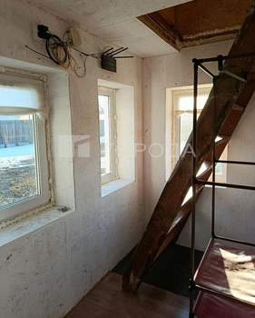 Дом 48м², 2-этажный, участок 6 сот.